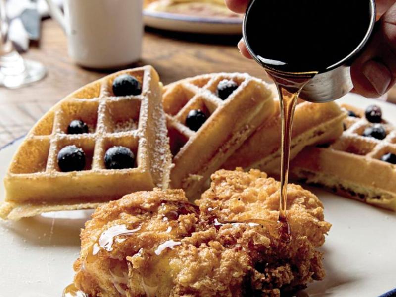 KEEP A SINISTER SMILE AND AHOLD OF MY HEART: in which we enter the city of bards and&nbsp;audition